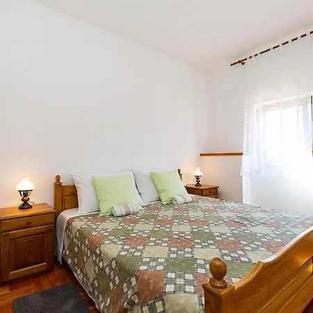 Holiday home Stone House Graziella